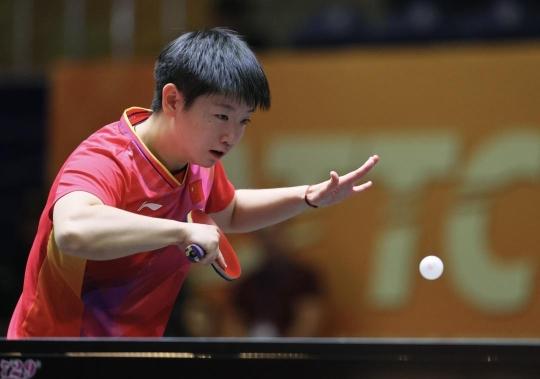 坠落物体与 坠落物体与